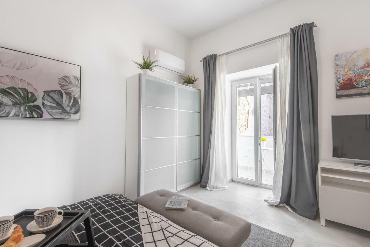 Apartment Tara & Ana Pula Bagian luar foto