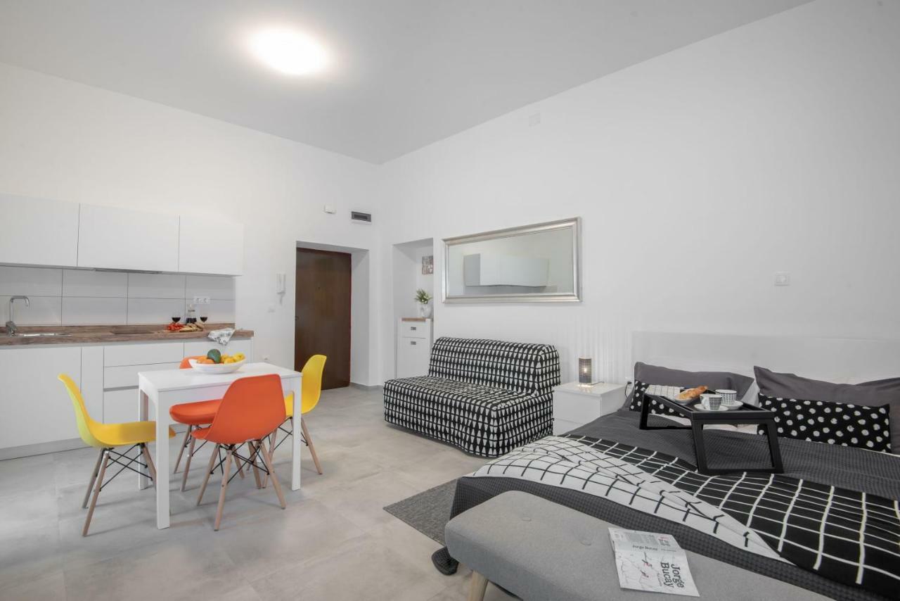 Apartment Tara & Ana Pula Bagian luar foto